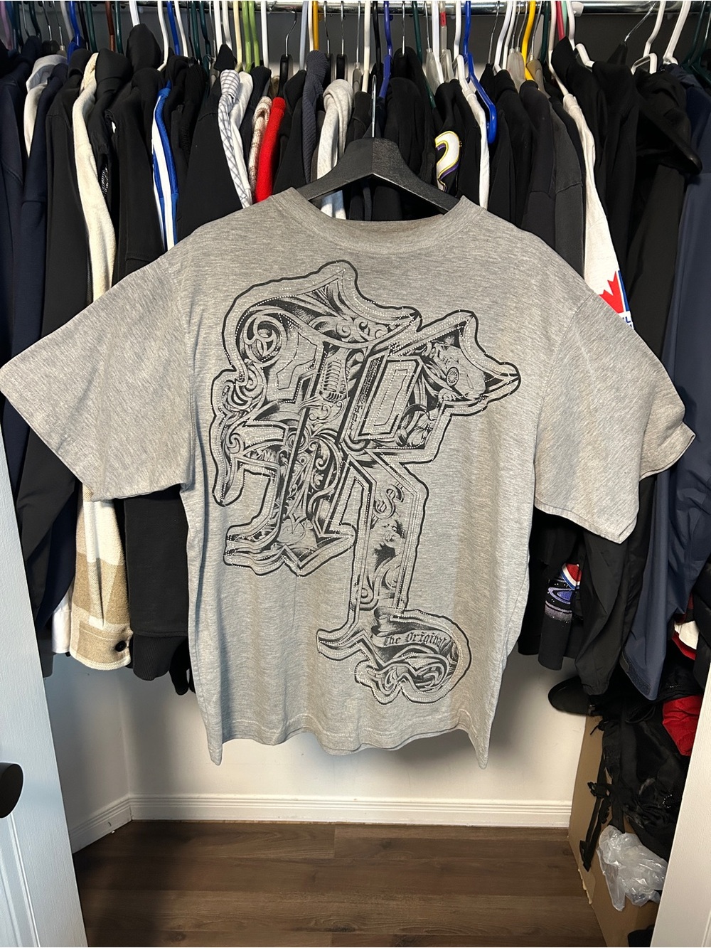 Men's Karl Kani Y2K Gray Short Sleeve Graphic Tee Size M